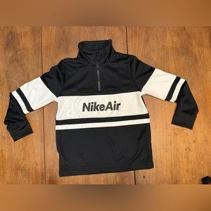 Nike boys small 1/4 zip pullover sweater.